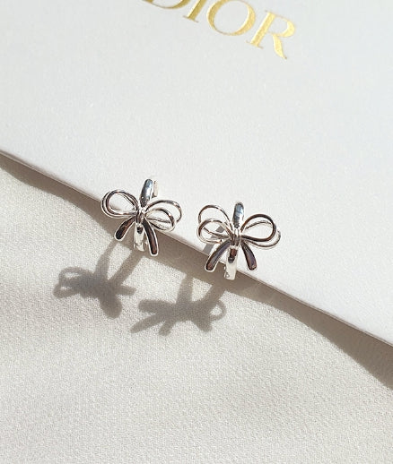 [92.5 Silver] Double Ribbon Point Earrings-Holiholic