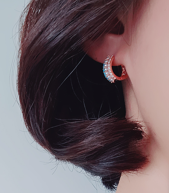 Cubic and Pearl Ear Cuff Secondary image