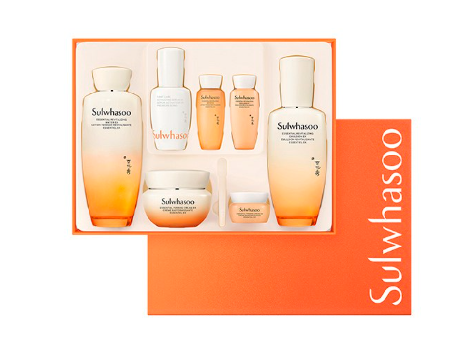Essential Revitalizing Trio Set Secondary image