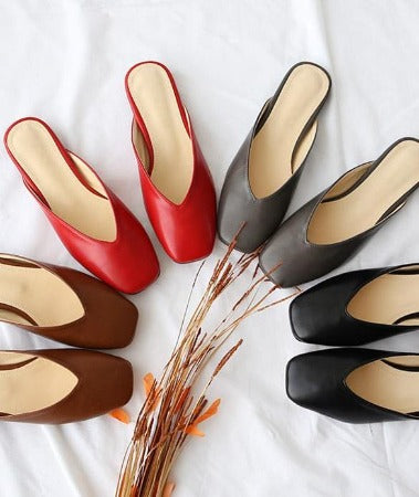 Crayon V cut mules - HOLIHOLIC