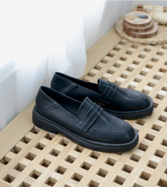 Flutter Classic Daily Loafers - HOLIHOLIC