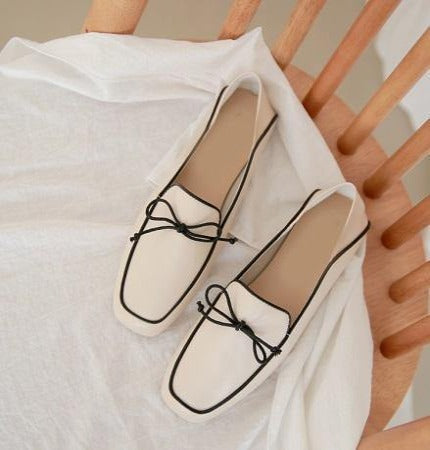 Line Point Flat Loafer - HOLIHOLIC