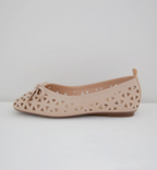 Clair Bow Décor Flat - HOLIHOLIC