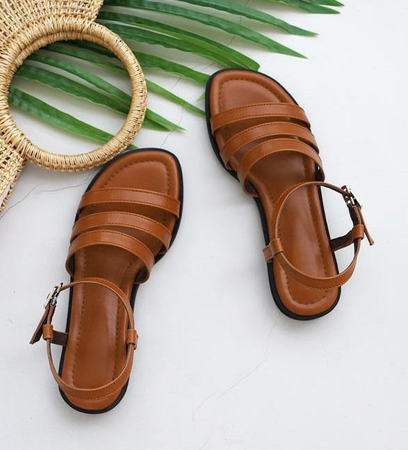 Strap Flat Buckle Sandal Secondary image