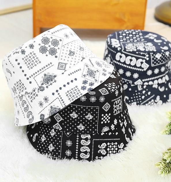 Paisley Bucket Hat - HOLIHOLIC Main image