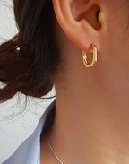 [92.5 Silver] Basic Square Hoop Earrings - HOLIHOLIC