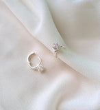 [92.5 Silver] Cubic Crown Hoop Earrings - HOLIHOLIC