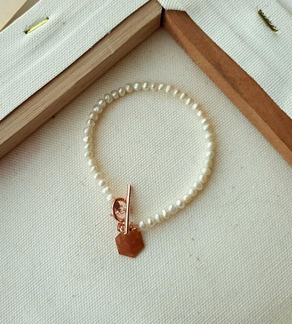 [92.5 Silver] Mini Hexagon Pearl Bracelet - HOLIHOLIC