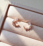 [92.5 Silver] Pearl & Cubic Half Moon Earrings - HOLIHOLIC