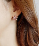 [92.5 Silver] Snow Princess Stud Earrings - HOLIHOLIC