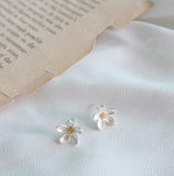 [92.5 Silver] Daffodils Petit Stud Earrings