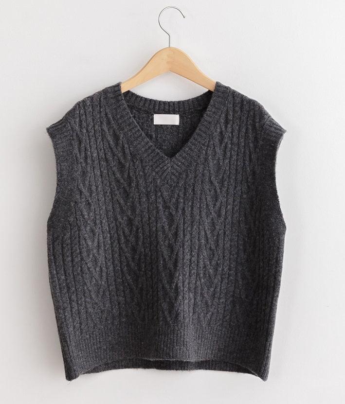 Cable Knit Sweater Vest - HOLIHOLIC