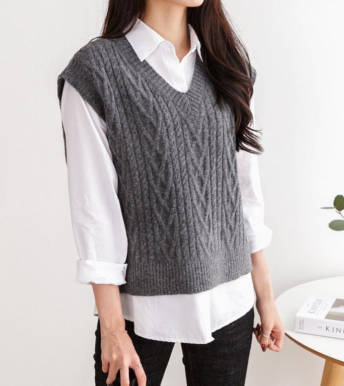 Cable Knit Sweater Vest - HOLIHOLIC