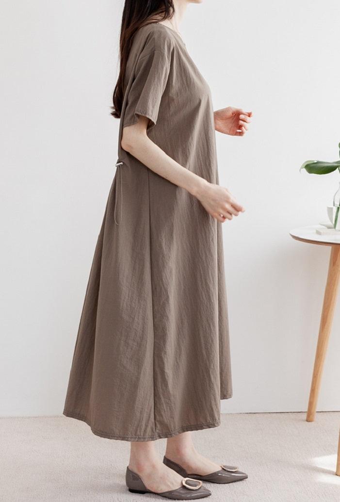 Loose Fit Solid Shift Dress - HOLIHOLIC