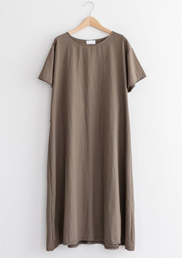 Loose Fit Solid Shift Dress - HOLIHOLIC