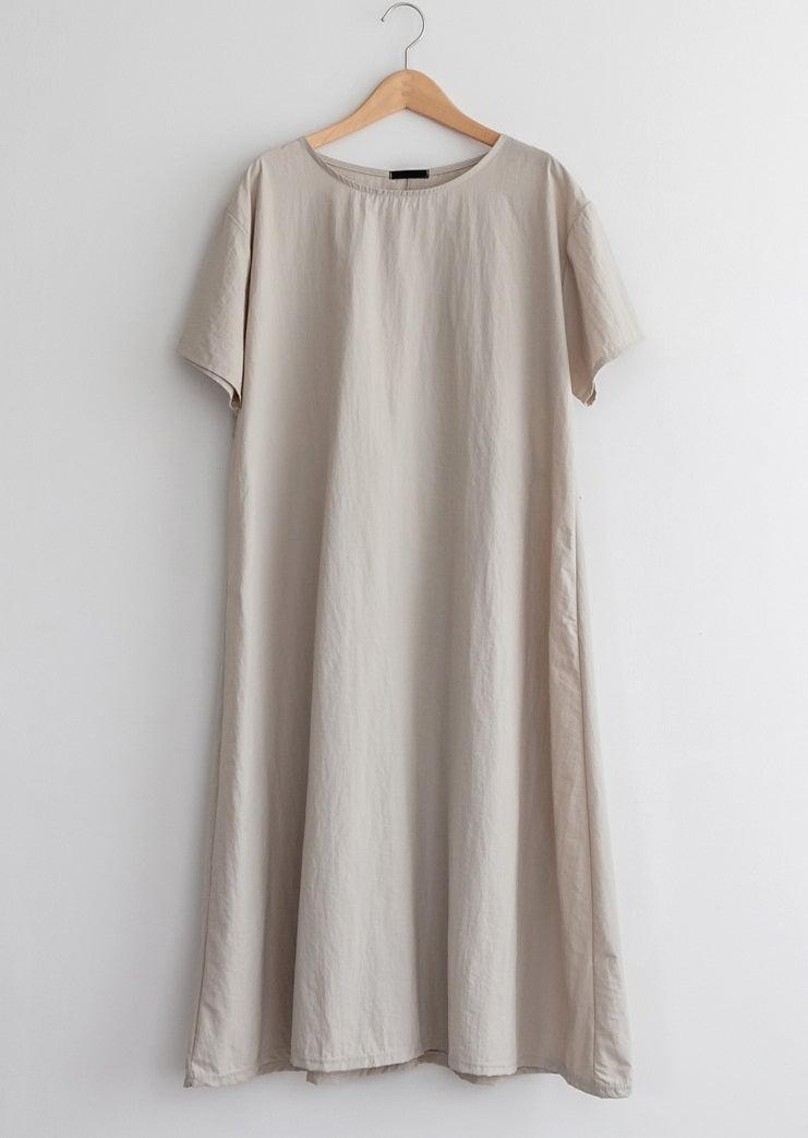Loose Fit Solid Shift Dress - HOLIHOLIC