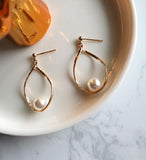 Pearl Signature Dangle Earrings - HOLIHOLIC