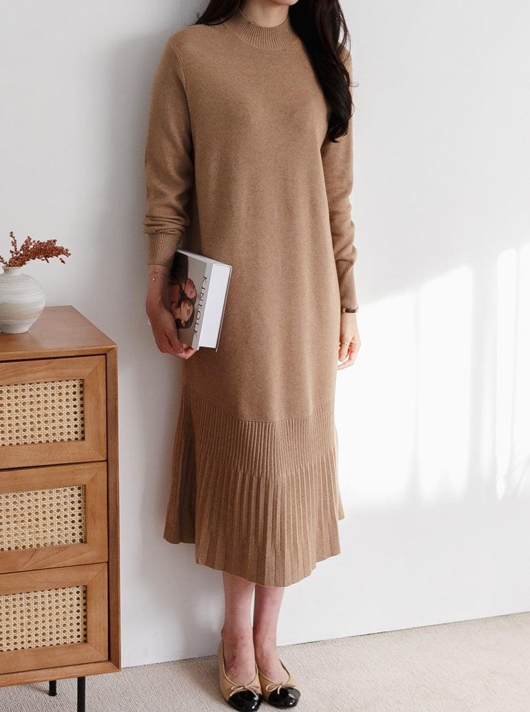 Pleats Hem Knit Dress Pleats Hem Knit Dress