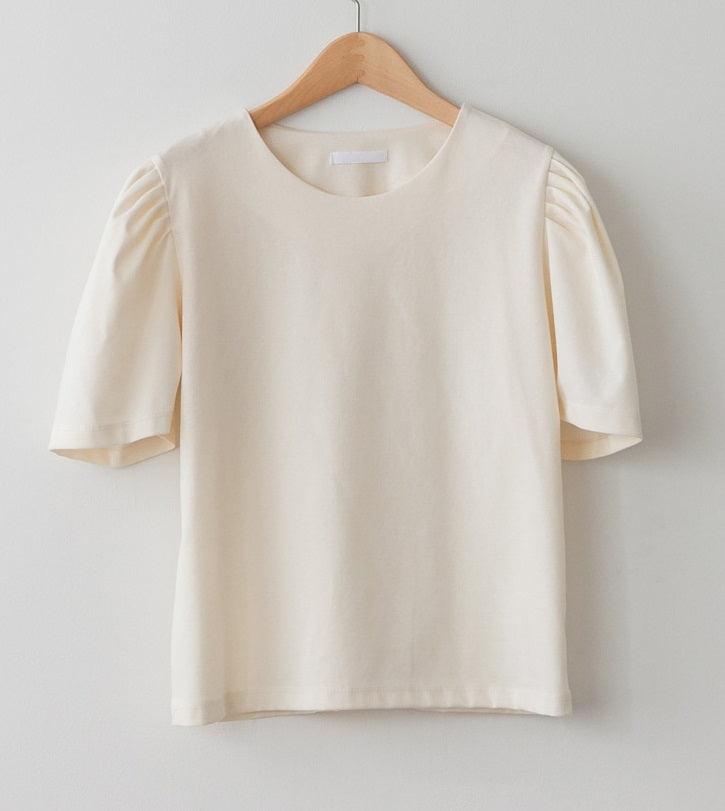 Puff Shoulder Round Top - HOLIHOLIC