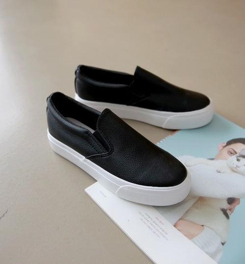 STH Basic Leather Slip-Ons - HOLIHOLIC