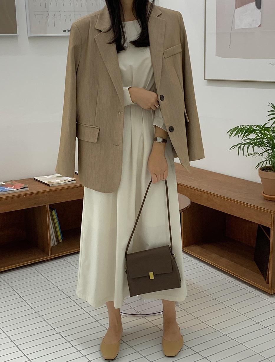 Solid Front Pintuck Midi Dress Secondary image