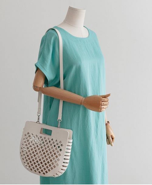 Unlined Side Split Linen Dress Secondary image