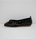 Clair Bow Décor Flat - HOLIHOLIC