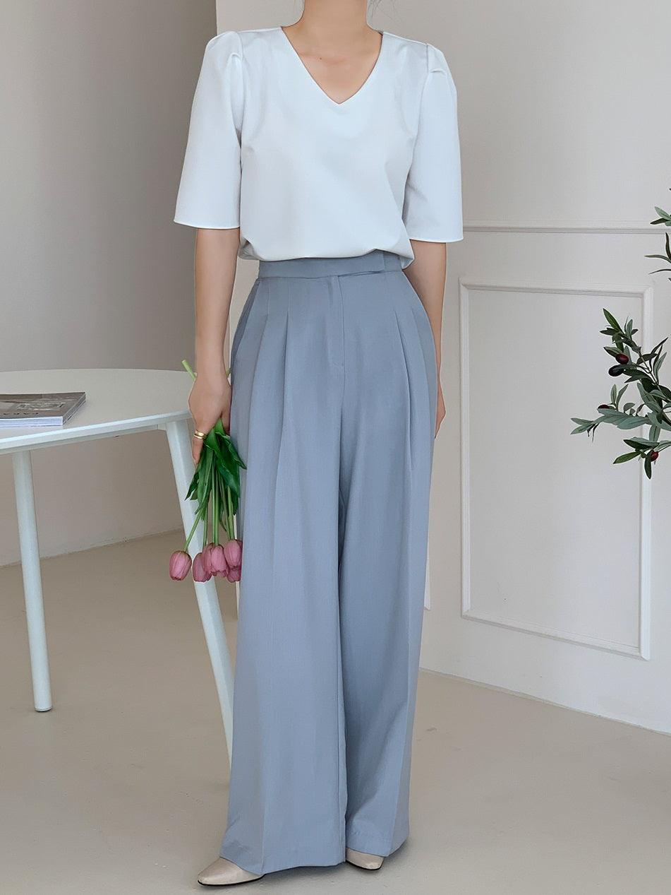 V Neck Shirring Shoulder Blouse Secondary image
