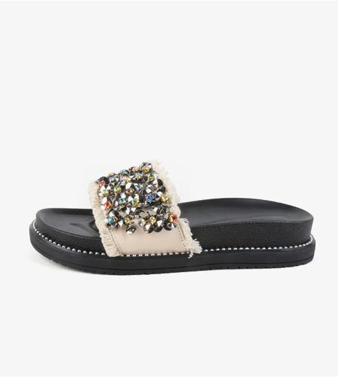 Simple but Unique Beads Slippers - HOLIHOLIC